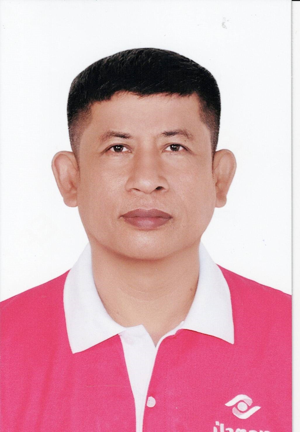 นายสมชาย ขวัญยืน